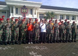  Jokowi & Danjen Kopassus Siap Bedah Ciliwung Bak Sungai Hang Seoul