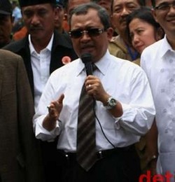 Anggota DPR Dekat Dukun, Priyo: Itu Tradisi Lama