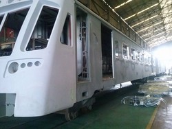 KRL Ekonomi Non AC akan Dihapus, Diganti Kereta Buatan Madiun