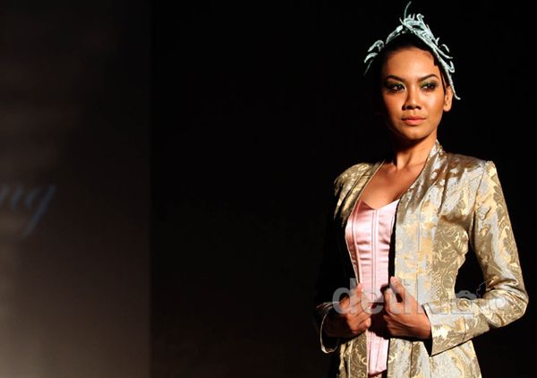 Hengky Kawilarang Ramaikan Bazar Bridal Week