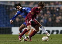 Hasil ini jadi modal bagus bagi Chelsea untuk menjalani leg kedua di Rusia, pekan depan. Sementara itu, Rubin harus menang dengan skor minimal 2-0 di leg kedua untuk membalikkan keadaan. REUTERS/Suzanne Plunkett.