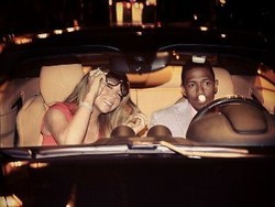 Mariah Carey Rayakan Ultah dengan Ferrari