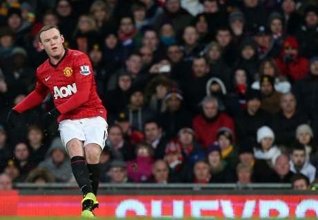 Ikut Berlatih, Rooney dan Rafael Berpeluang Main Hadapi City