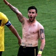 Katidis Terus Dihukum Gara-Gara Salam ala Nazi