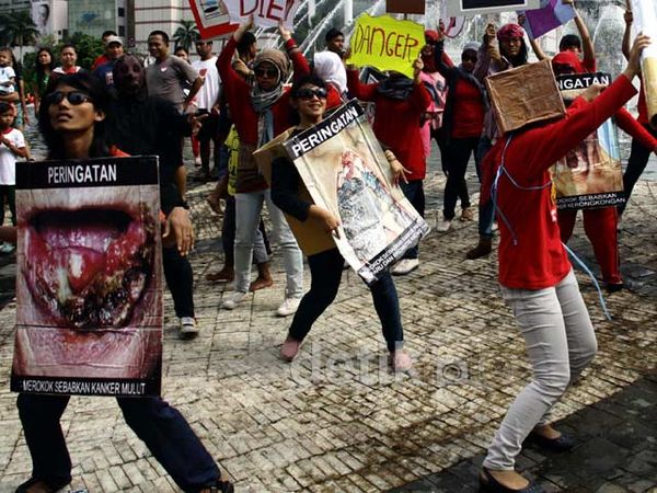 Mahasiswa Harlem Shake Anti Rokok