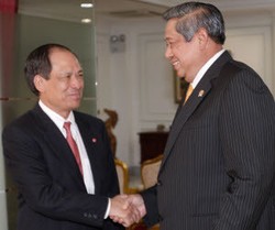 Sekjen ASEAN yang Baru Melapor ke Presiden SBY