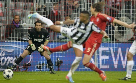 Menanti Juve yang Asli Muncul di Turin