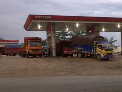 Pertamina: Sopir Truk Rela Antre 2 Hari Demi Solar Subsidi