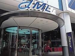 Toyota Tutup Showroom Legendaris Amlux