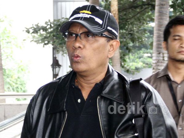 Jadi Buronan, Toto Hutagalung Datangi KPK