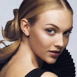 Supermodel Seksi Ini Gebetan Baru Leonardo DiCaprio