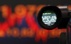 Bursa Saham Korea Selatan Menciut Gara-gara Ancaman Nuklir Korea Utara