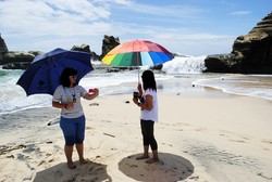 Keindahan Pantai Klayar