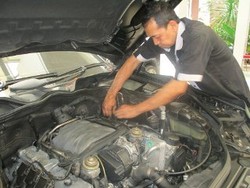 Air Radiator Cepat Habis Ketika AC Menyala