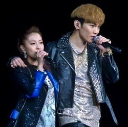 5 Idola KPop yang Jadi Fans Berat Idola Lain