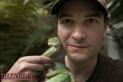 Demi Tingkatkan Kekebalan, Pria Ini Sengaja Suntikkan Racun Ular ke Tubuhnya