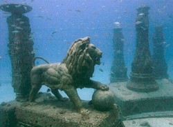 Keren! Ada Pemakaman Bawah Laut Ala Atlantis di Florida