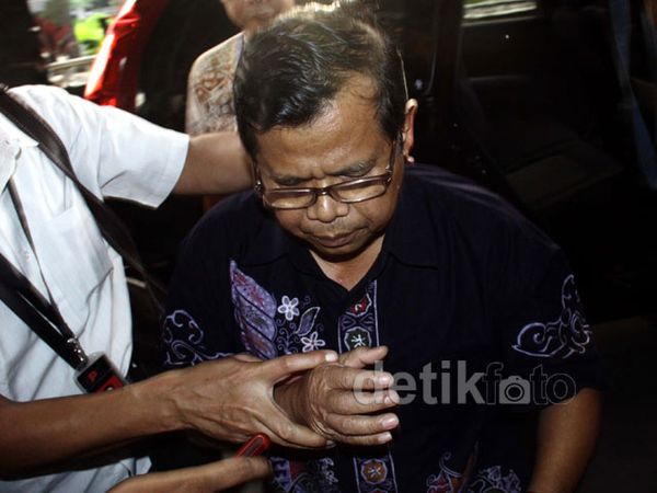 1 Lagi, Pria Digelandang KPK Terkait Pemerasan