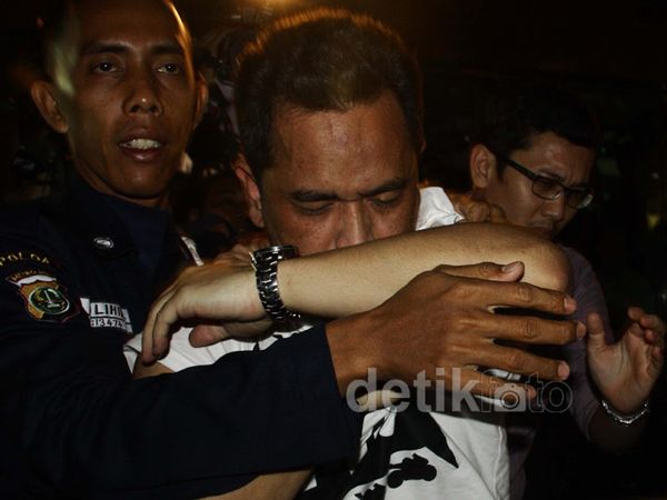 Seorang Pria Ditangkap KPK Terkait Pemerasan