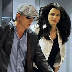 Daniel Craig dan Rachel Weisz Tampil di Pertunjukan Broadway Betrayal