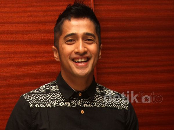 Irfan Hakim yang Selalu Happy