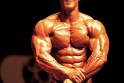 Pria-pria dengan Otot Tubuh Paling Ektrem Sedunia