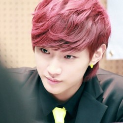 5 Leader KPop Ini Bukan yang Tertua di Grup