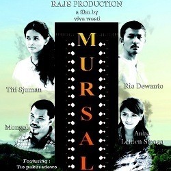 Elsa Syarif Ikutan Eksis di Mursala