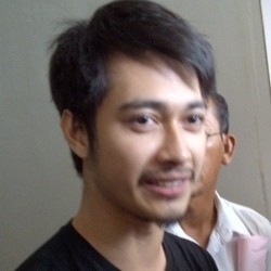  Eza Gionino Siap Sangkal Kesaksian Rasti dengan Bukti Foto