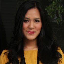 Raisa Merasa Seksi dengan Matanya