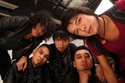 Seru-Seruan Bareng Zigaz di LIVECHATkustik detikForum