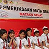 Dukung Pendidikan Anak di Indonesia, Alfamart Gelar Pemeriksaan Mata Gratis