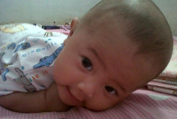 Fathimah Annaisaburiyah, 2 Tahun, Perempuan