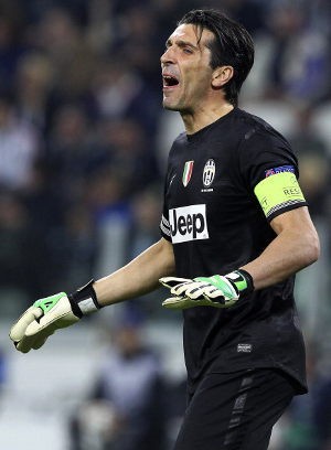 Buffon: Ayahku Mengkritik Lebih Keras Dibanding Beckenbauer