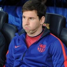 Messi yang Tersiksa di Bench Barca