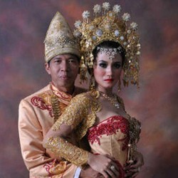 5 Pernikahan Selebriti Indonesia yang Menghebohkan Dunia Maya