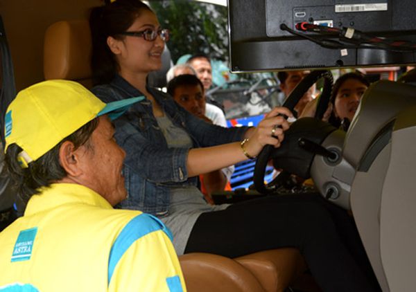 Simulator Berkendara Keliling Kota