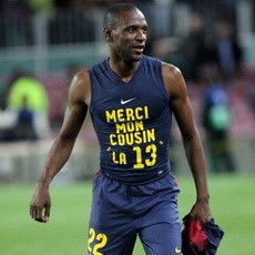 Abidal Ingin Bertahan di Barca