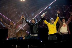 Vokalis The Stone Roses Akan Kembali Membuka Program Beasiswa