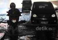 Underpass Kemayoran Tergenang