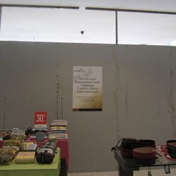 Bikin Heboh, Apple Store di Blok M Dicabut?