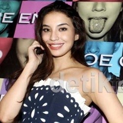 Mengaku Disilet Suami, Manohara Tak Trauma Cari Pendamping