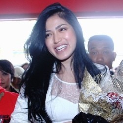 Jessica Iskandar Habiskan 1 Miliar Buka Restoran di Medan