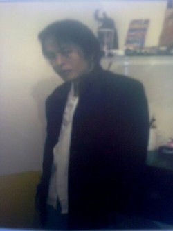  Ini Iwan, Pacar Facebook yang Tega Menguras Harta Desi