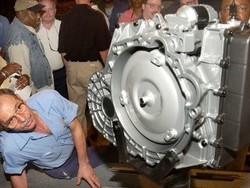 GM dan Ford Kembangkan Transmisi 10 Percepatan