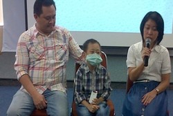 Inilah Kisah Sukses Transplantasi Ginjal Anak Pertama di Indonesia 
