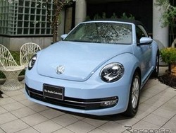 Akhirnya Cewek Pun Bisa Menikmati Mobil Atap Terbuka