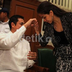 Ivan Bantah Persulit Venna Melinda Bertemu Anak