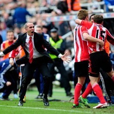 Di Canio Persembahkan Kemenangan di Derby Tyne-Wear untuk Ibu
