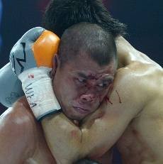 Chris John: Hosono Berniat Main Kotor